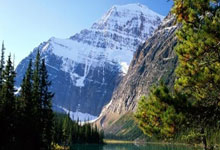 王钰栋：落后之后大家更放得开了；比赛要比想象中难很多.